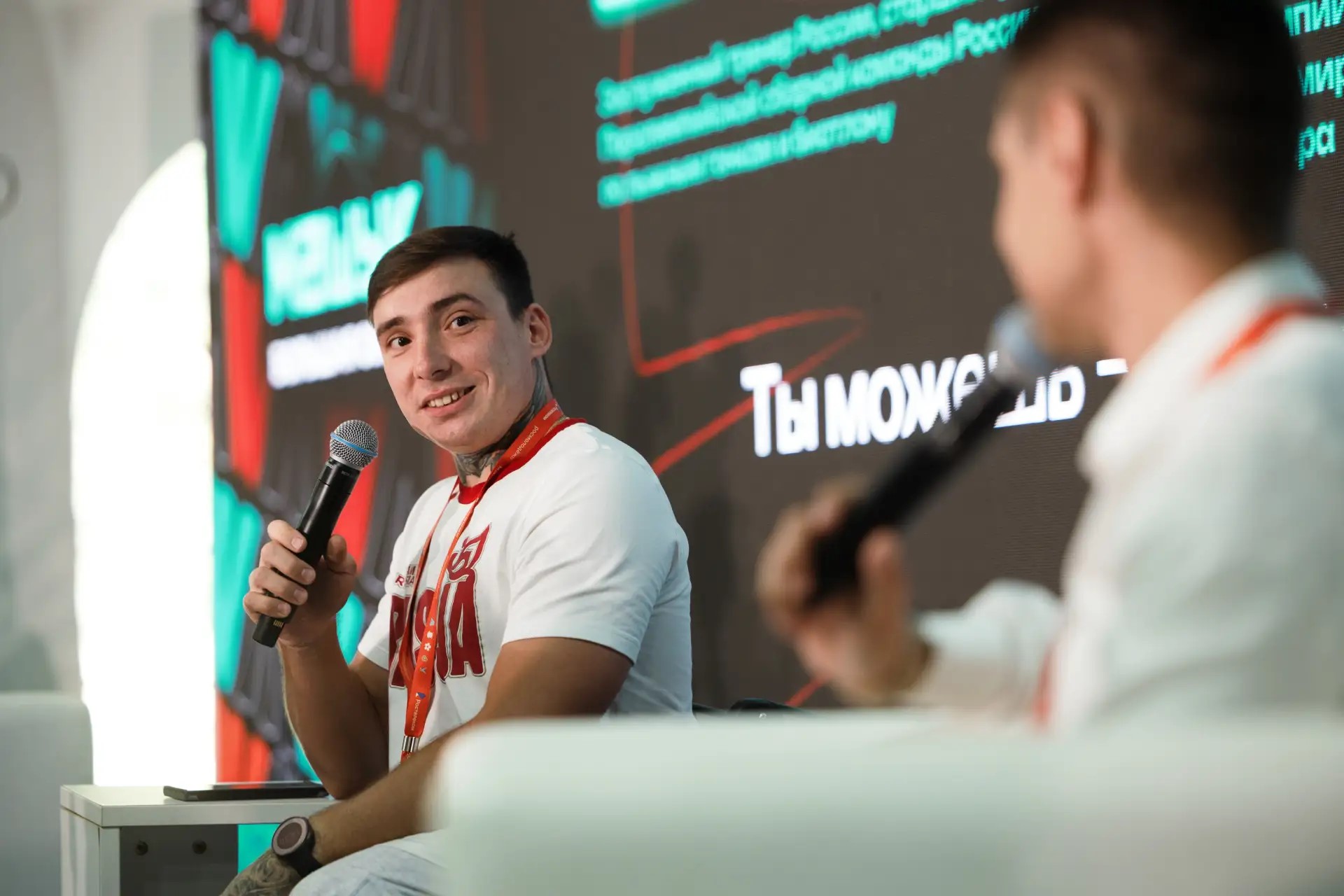 Иван Голубков и Ирина Громова поговорили с машуковцами о силе воли, дисциплине и пути к лучшей версии себя через спорт